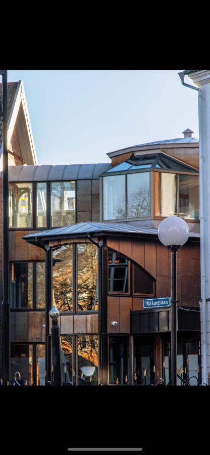 Skara Stadshotell Exterior photo
